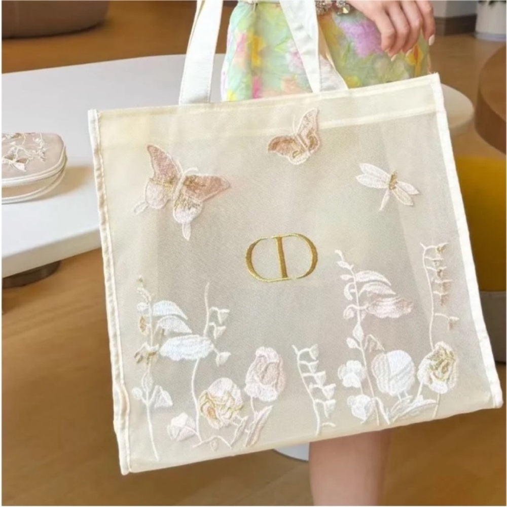 Dior gift Mesh Embroidered Tote - Picture 1 of 10